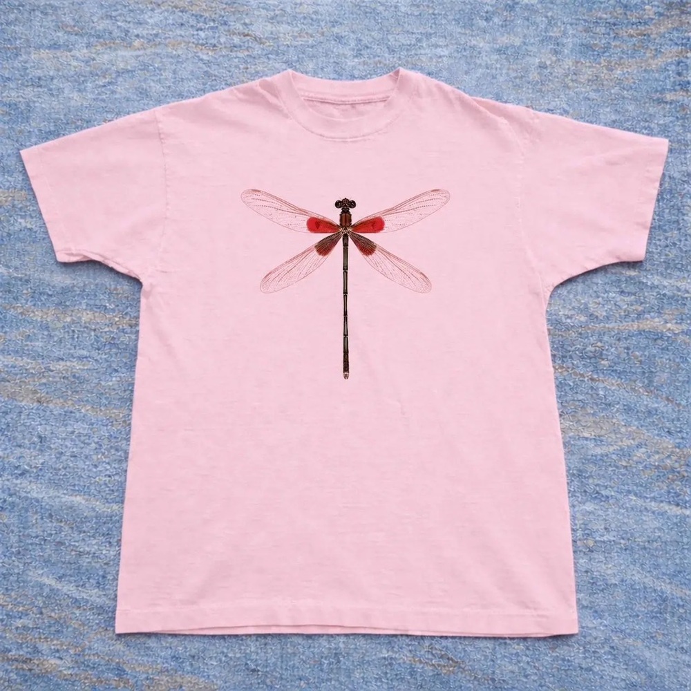 Gildan Light Pink T-Shirt with Dragonfly Graphic